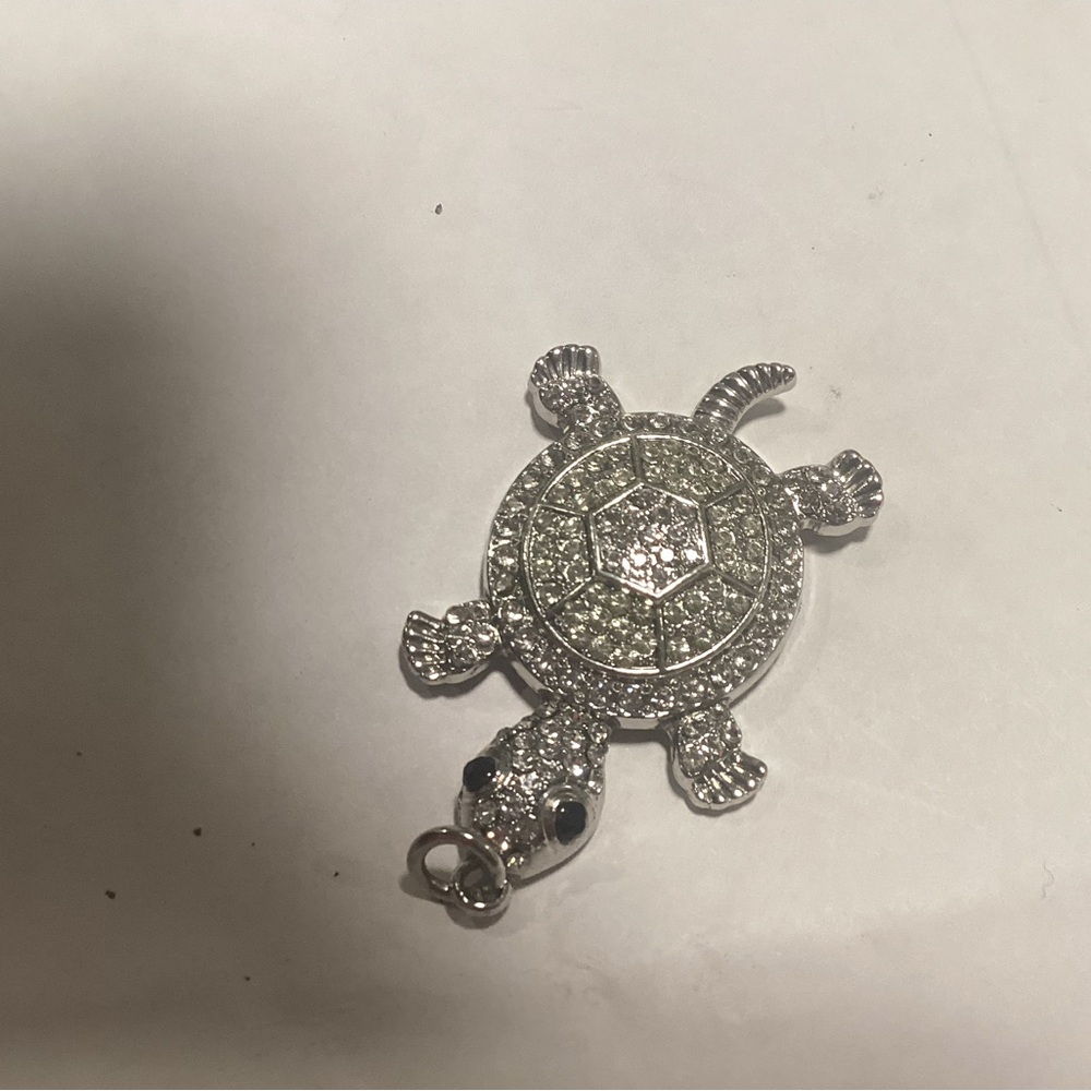 Silver Turtle Pendant - Picture 3 of 5